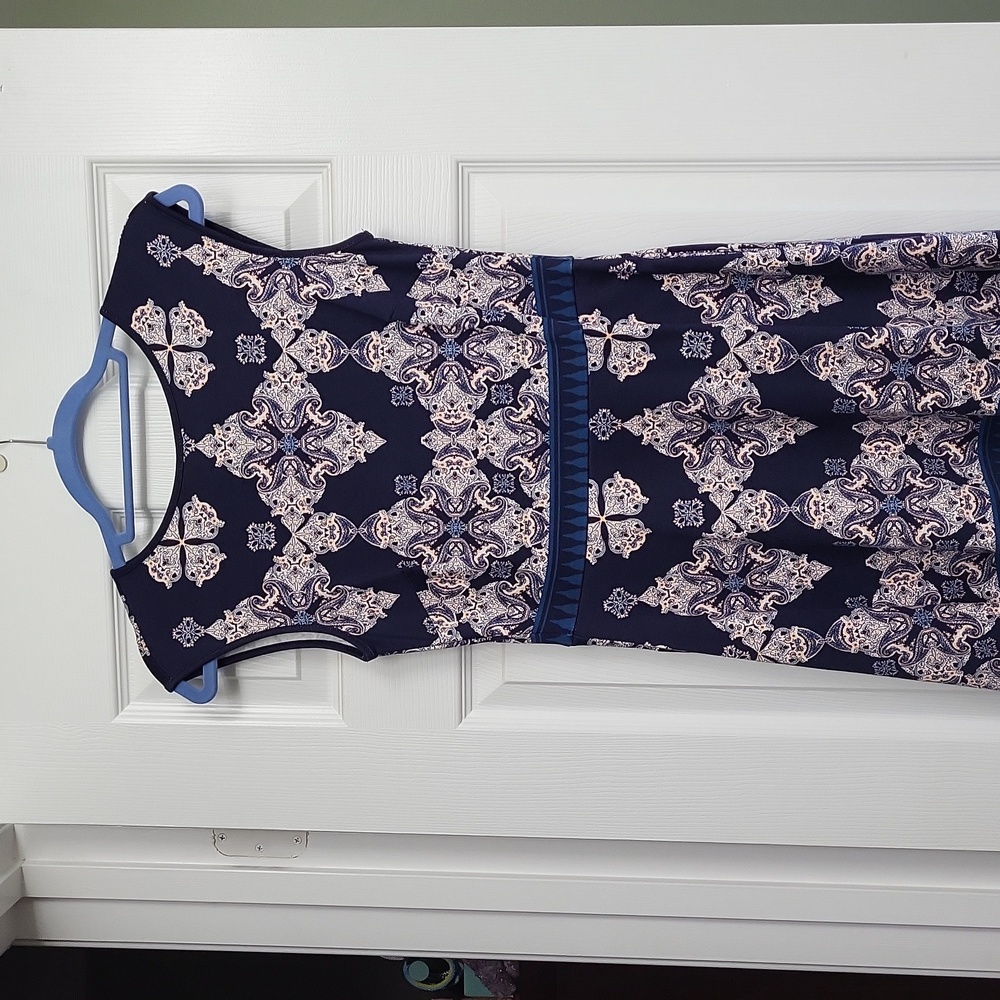 Beautiful Summer Sleeveless dress - perfect for just everything you want to do.